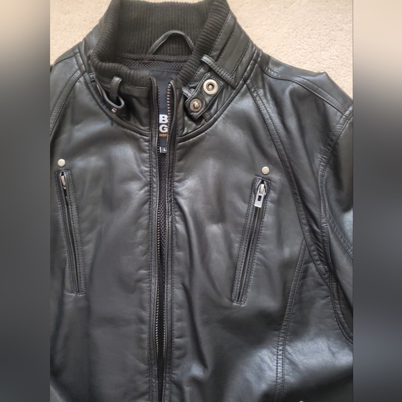 Like New - Faux leather jacket - Picture 2 of 4